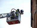 Einsatz Feuerwehr SEK Polizei Koeln Nippes Merheimerstr P031